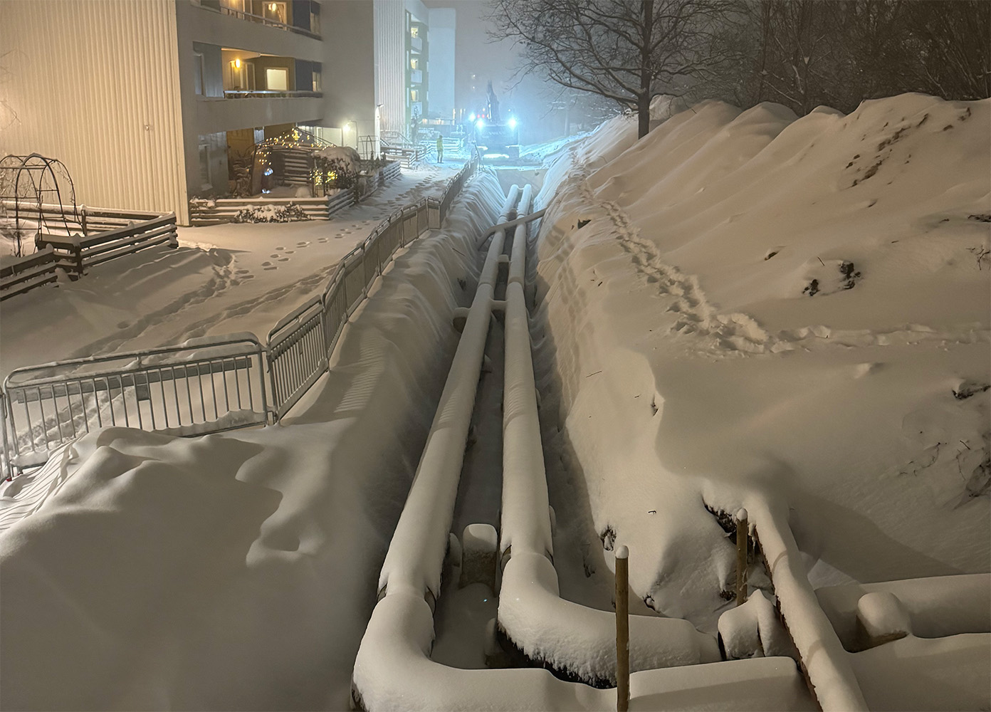 Vi finns med även efter avslutat projekt. Regelbunden service och förebyggande underhåll ökar livslängden på dina anläggningar och minskar risken för driftstörningar.